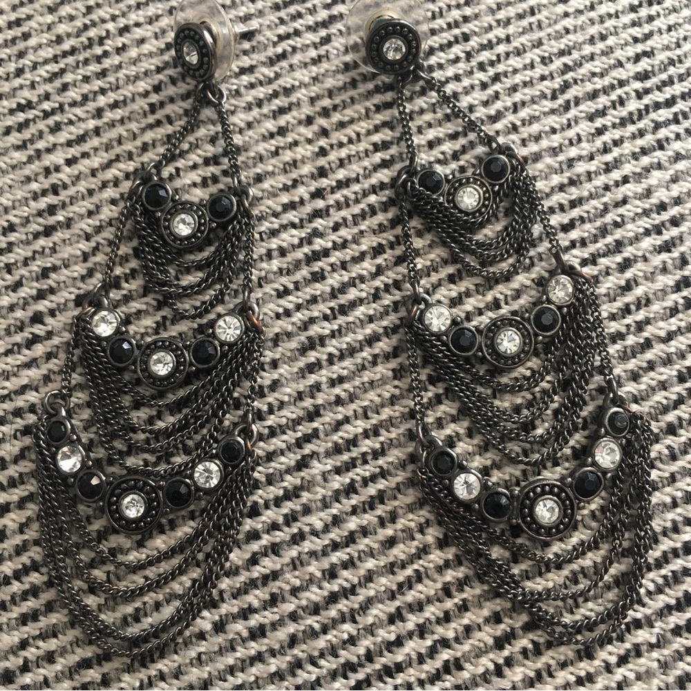 Tiered Dangle Fashion Earrings